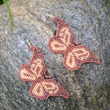 Load image into Gallery viewer, Wixrarika (Huichol) Golden Butterfly Earrings
