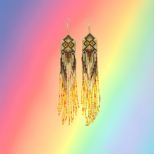 Load image into Gallery viewer, Yawanawa Golden Light Earrings