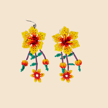Load image into Gallery viewer, Wixrarika (Huichol) Yellow Flower Earrings
