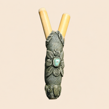 Load image into Gallery viewer, Kuntanawa Gemstone &amp; Amazonian Clay Kuripe &amp; Hapéh Carrier Vials — Rainbow Bridge
