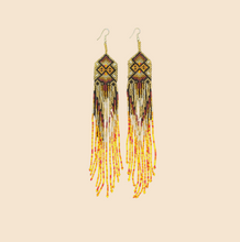 Load image into Gallery viewer, Yawanawa Golden Light Earrings
