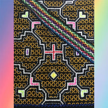 Load image into Gallery viewer, Shipibo Sacred Bag
